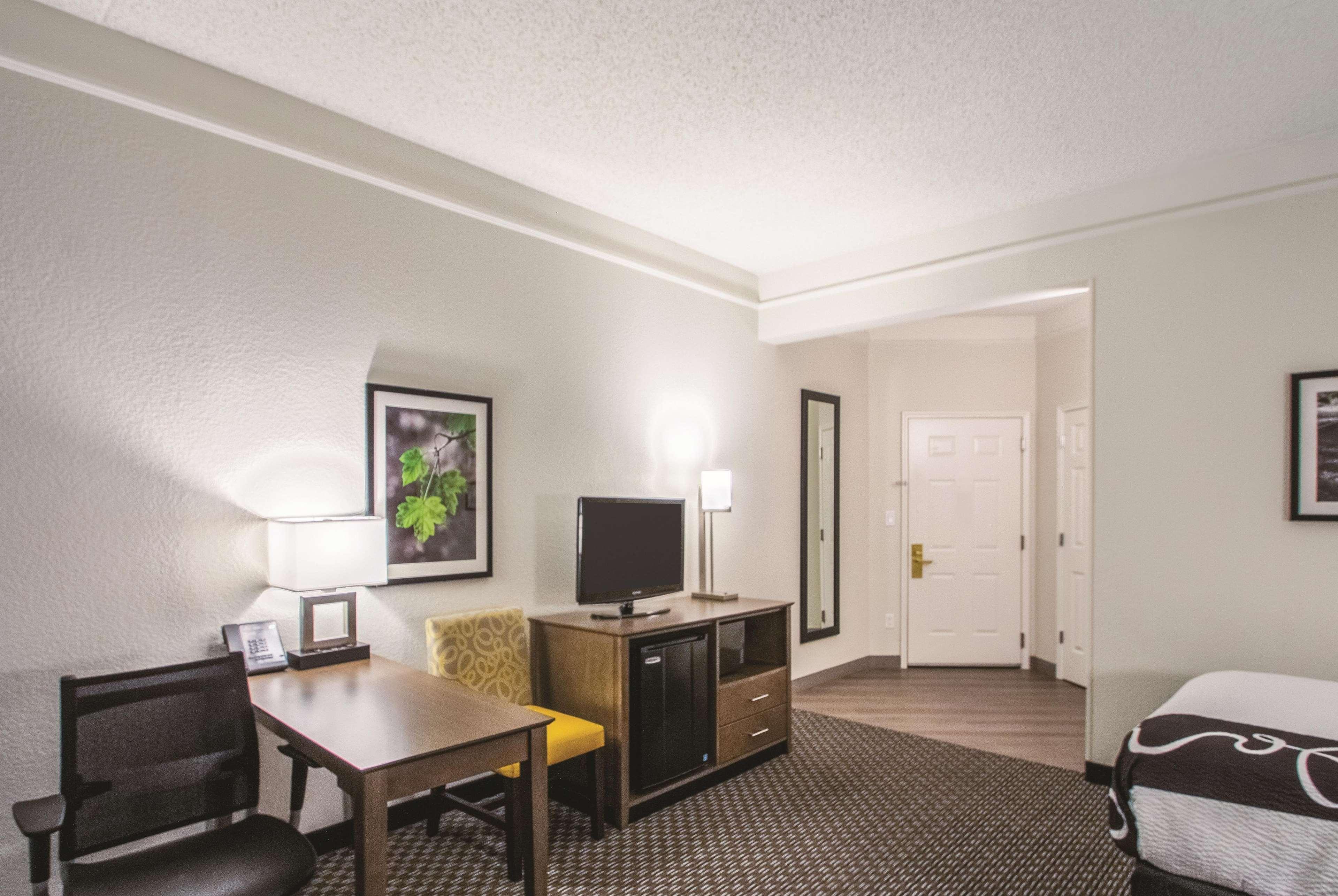 La Quinta By Wyndham Orem University Pwy Provo Exterior photo